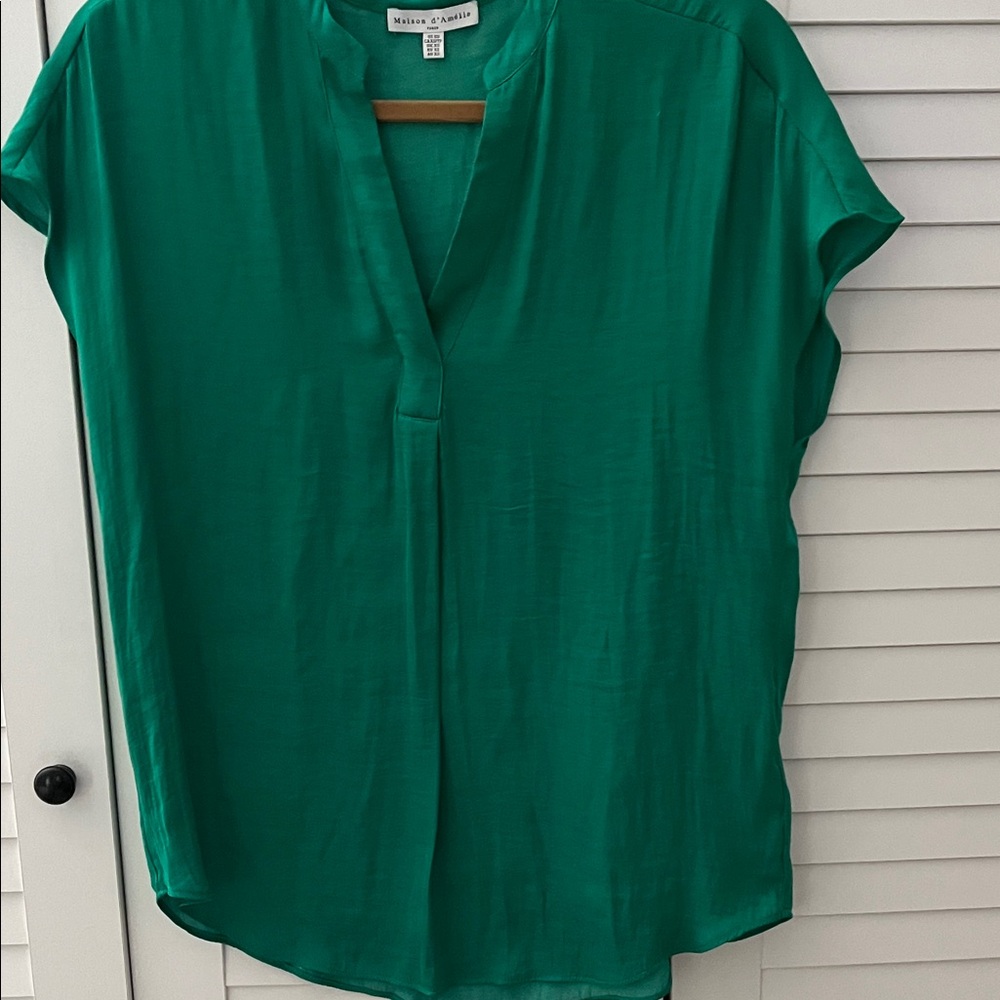 Maison d’ Amelie Emerald Colored Shirt